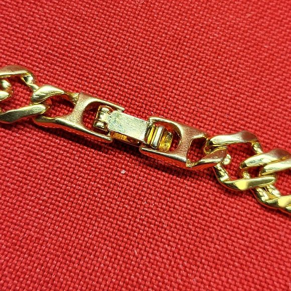 Gold Plate Curb Link Chain Necklace - Picture 9 of 10